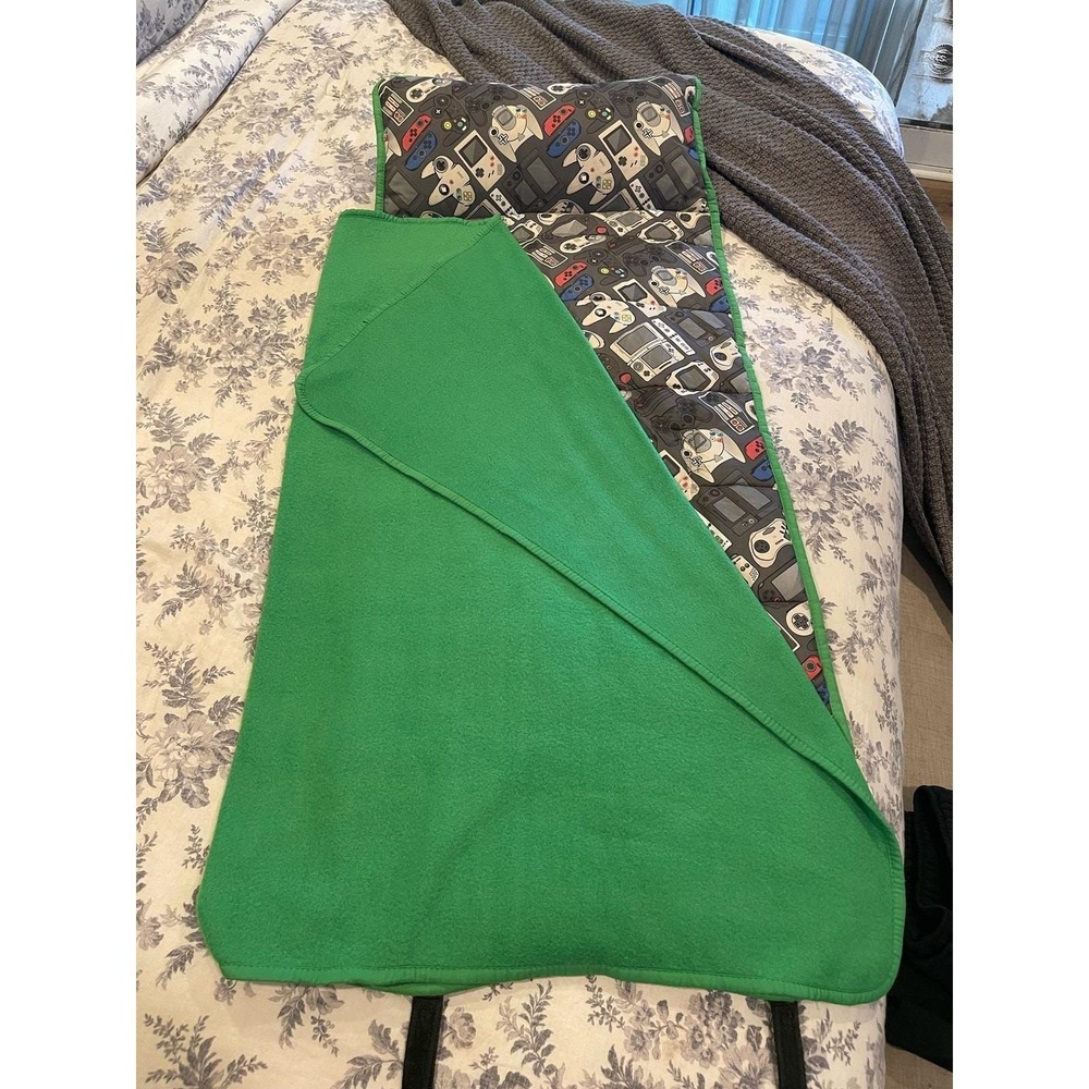Retro Nintendo Themed Nap Pad Sleeping Bag Vintage Video 20x50‎ Sleep Over